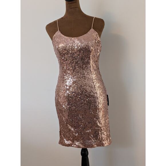 Lulus Bring It Rose Gold Sequin Bodycon Mini Dress NWT Medium Sold Out - Picture 3 of 10